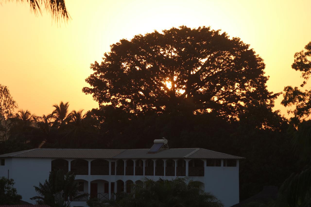 Casa Motel Ziguinchor Dış mekan fotoğraf